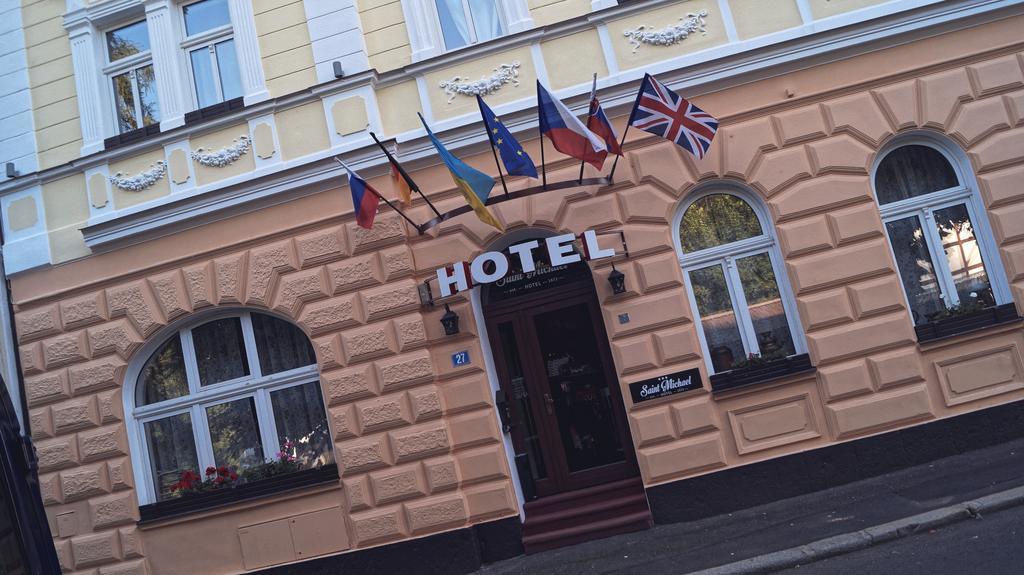Hotel St.Michael Karlsbad Exterior foto